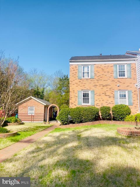 Building Photo - 7458 Colton Ln