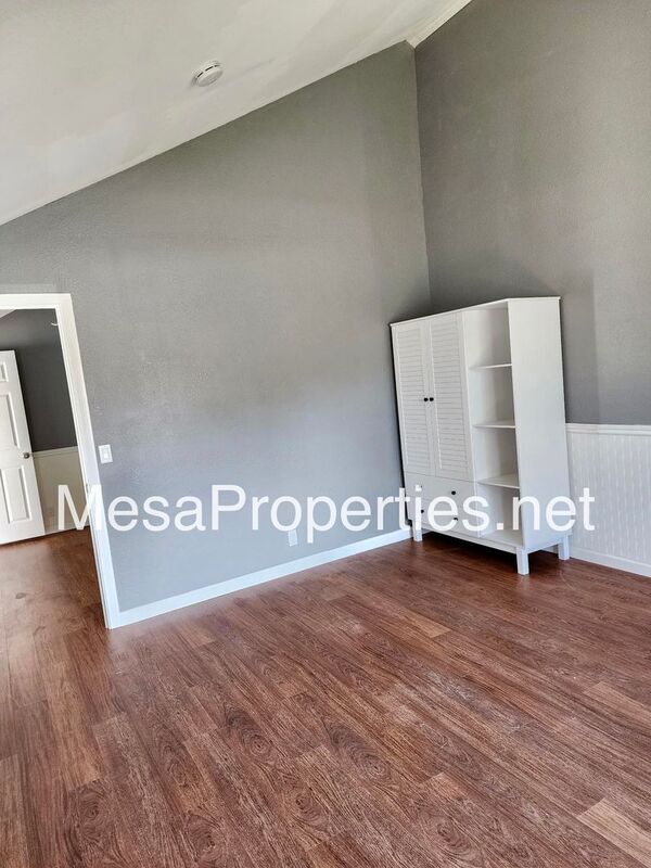 Building Photo - 3929 Rancho Del Oro Dr