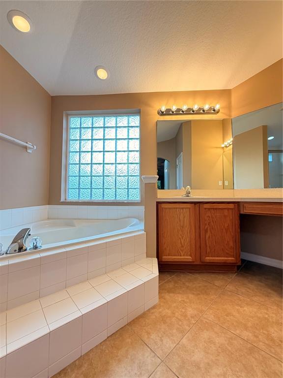 Building Photo - 121 Sea Trail