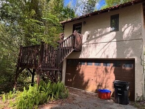 Building Photo - 2616 SW 4th Pl