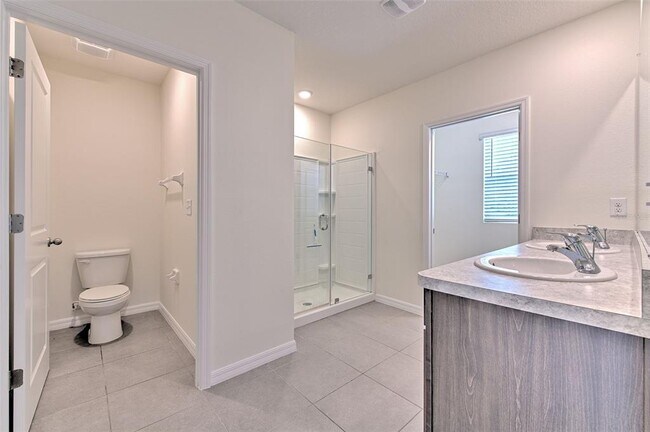 Building Photo - 2518 Knight Island Dr