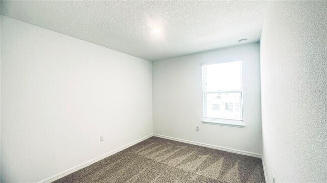 Building Photo - 8505 Lunar Skye St