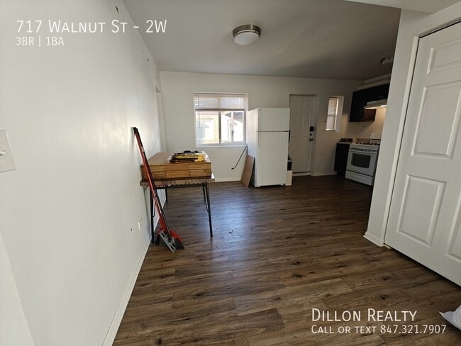 Building Photo - 717 Walnut St