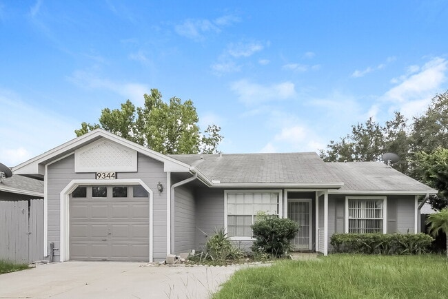 Building Photo - 9344 Chandon Dr
