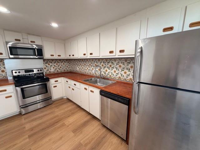 Building Photo - 150 SE 25th Rd