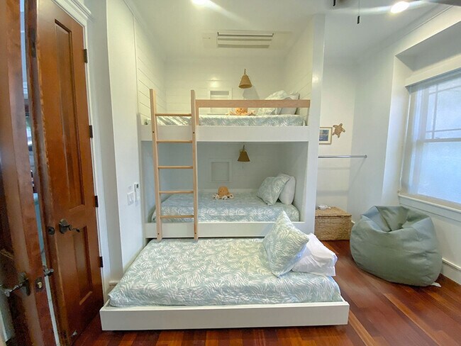 Building Photo - 2841 Milo Hae Loop