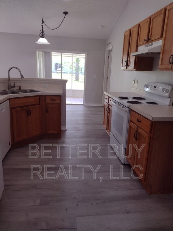 Building Photo - 28 Princess Dolores Ln