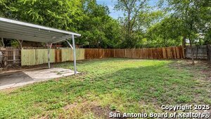 Building Photo - 338 S San Horacio Ave
