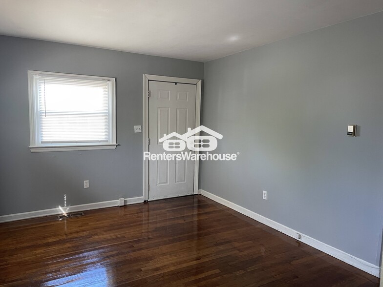 Building Photo - 1151 Willcox St