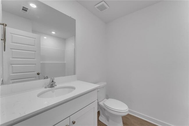 Building Photo - 4671 W Aurora St