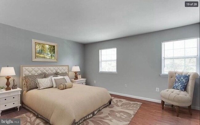Building Photo - 14880 Emberdale Dr