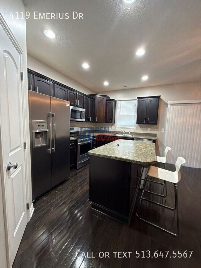 Building Photo - 4119 Emerius Dr