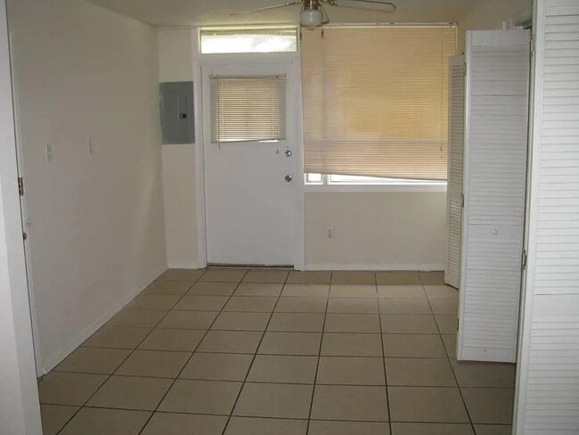 Building Photo - 6713 St Olaf Dr