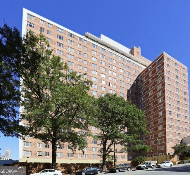 Building Photo - 710 Peachtree St NE