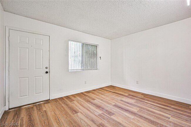 Building Photo - 3585 Arville St