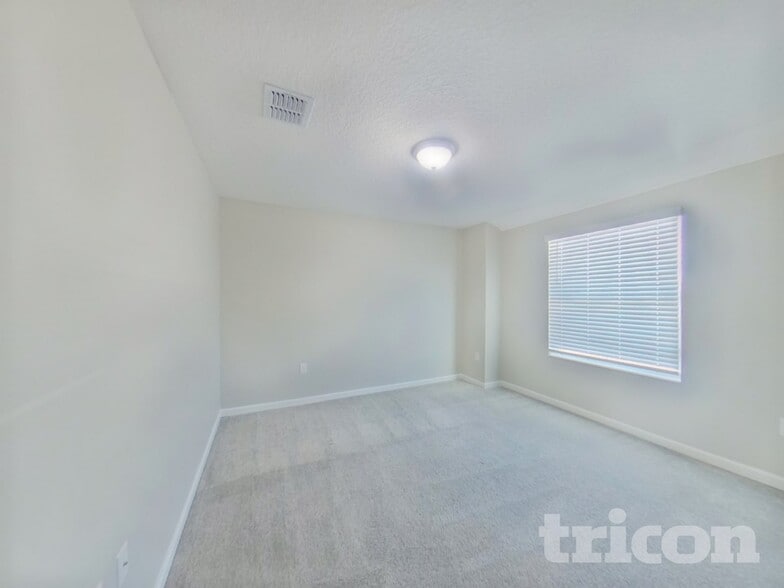 Building Photo - 33546 Sky Blossom Cir