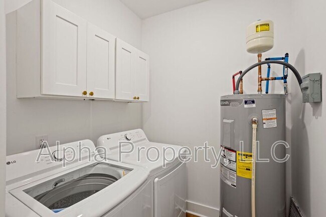 Building Photo - 11 Shubuta Ct