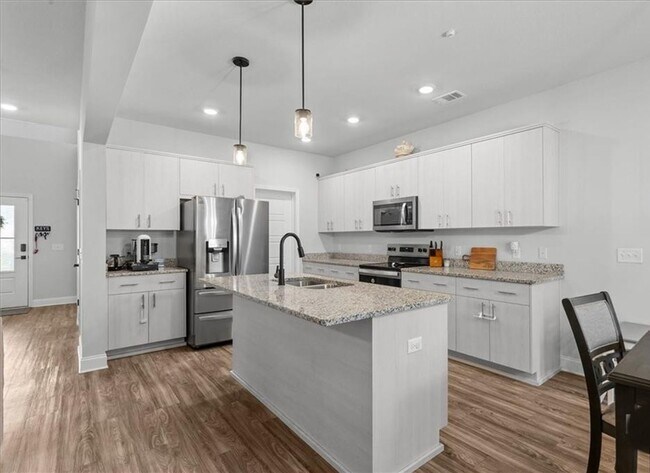 Building Photo - 291 Timberlake Dr