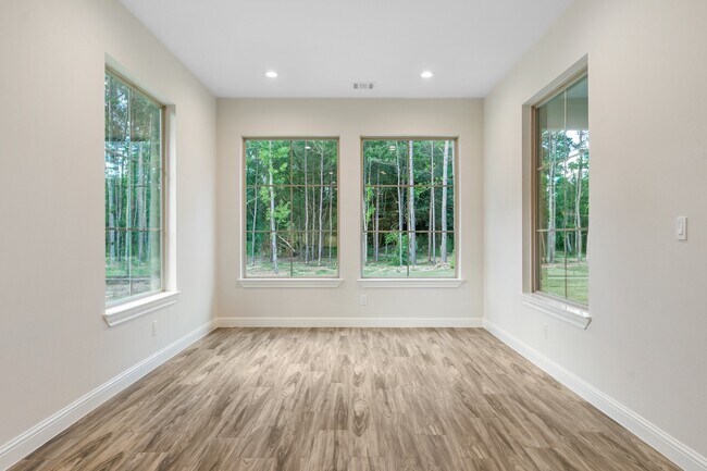 Building Photo - 12110 S Tara Plantation Dr