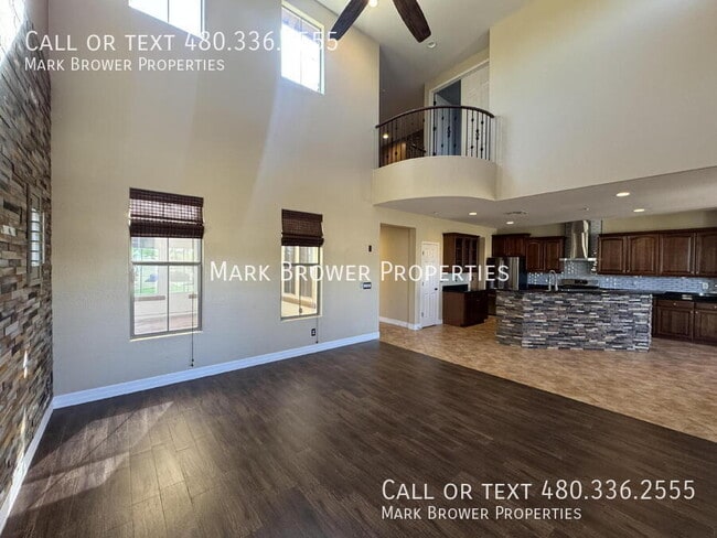 Building Photo - 21104 W Sage Hill Rd