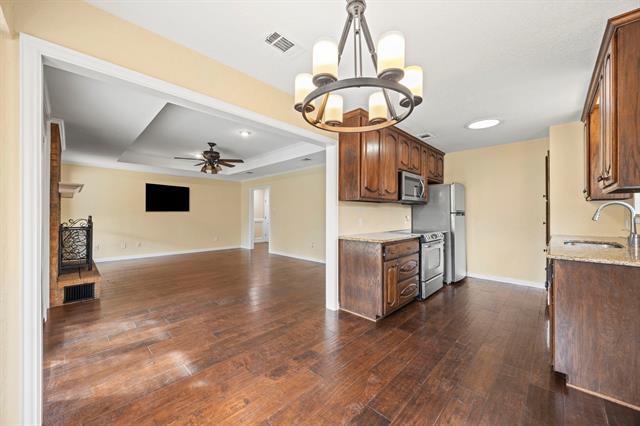 Building Photo - 2943 Mesa Verde Trail