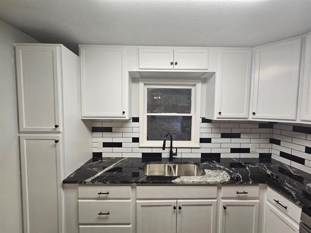 Building Photo - 920 Red Bud Dr