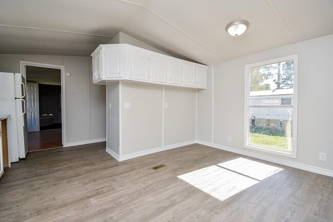 Building Photo - 12561 Roy Harris Loop