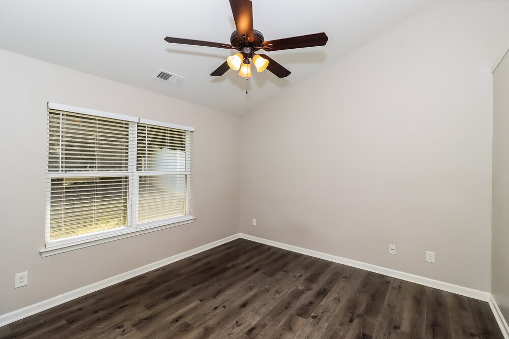 Building Photo - 5012 Broad Leaf Ct