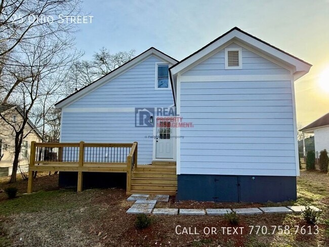 Building Photo - 25 Ohio St