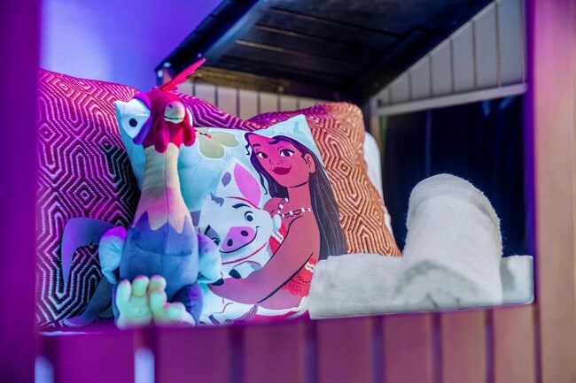 Building Photo - 8928 Cuban Palm Rd