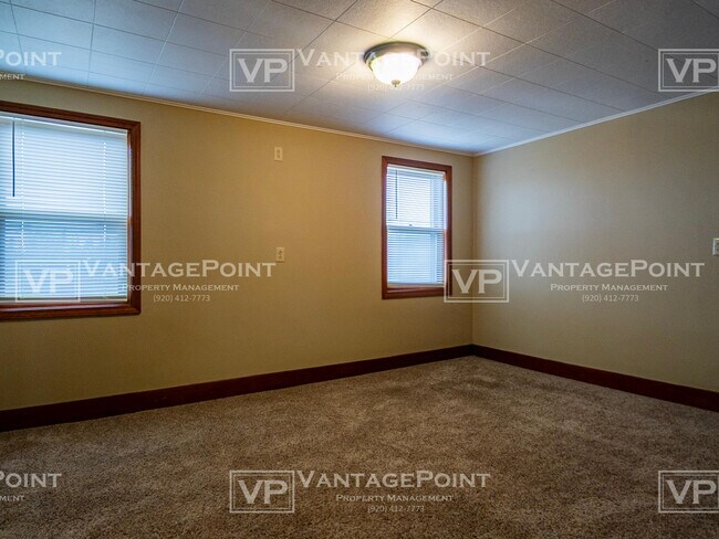 Building Photo - 3058 Bay Settlement Rd