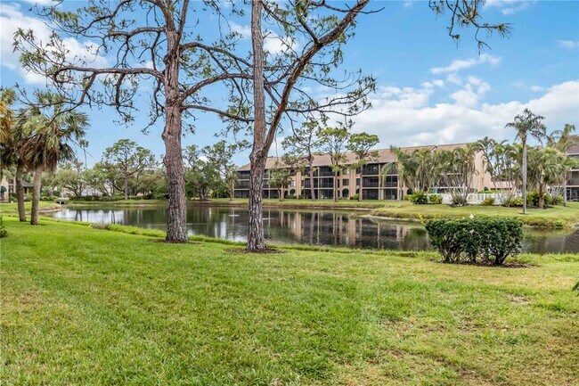 Building Photo - 5734 Ashton Lake Dr