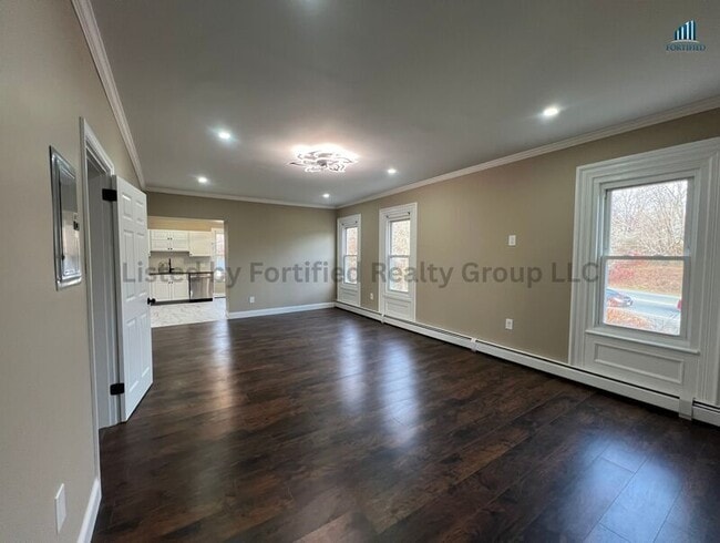 Building Photo - 380 Wilson Rd