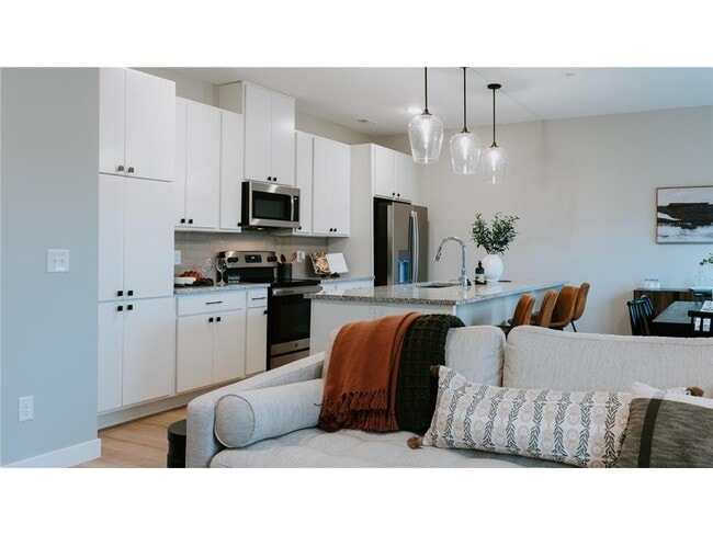 Building Photo - 15350 105th Ave N