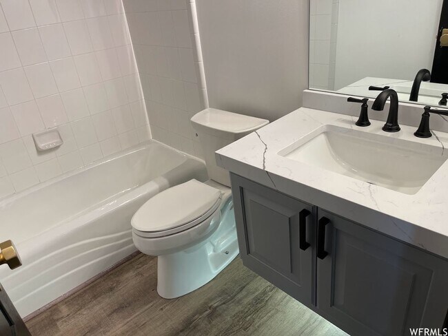 Building Photo - 4100 Sqft Gorgeous Home with Amazing Temple and Valley Views