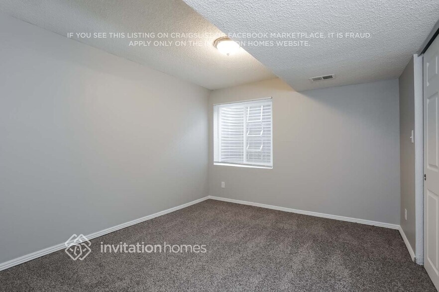 Building Photo - 4862 S Tower Way