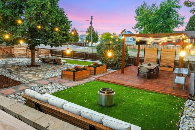 Building Photo - 13804 W Iliff Ave