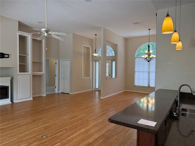 Building Photo - 2270 Barbara Dr