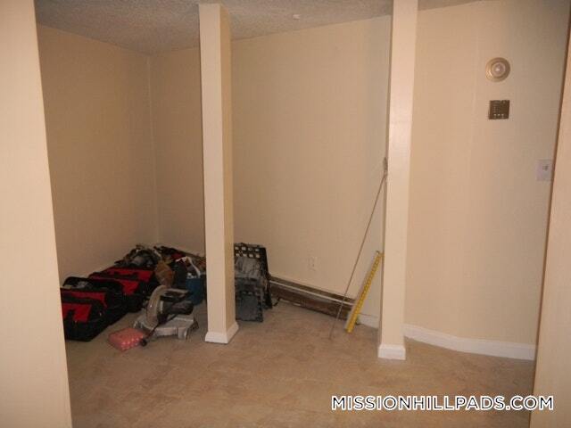 Building Photo - 51 S Huntington Ave
