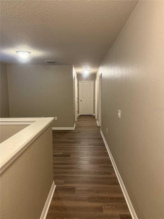 Building Photo - 12030 Silverlake Park Dr