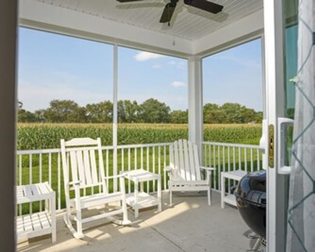 Building Photo - For Rent – Aqua Villa at Bishop’s Landing