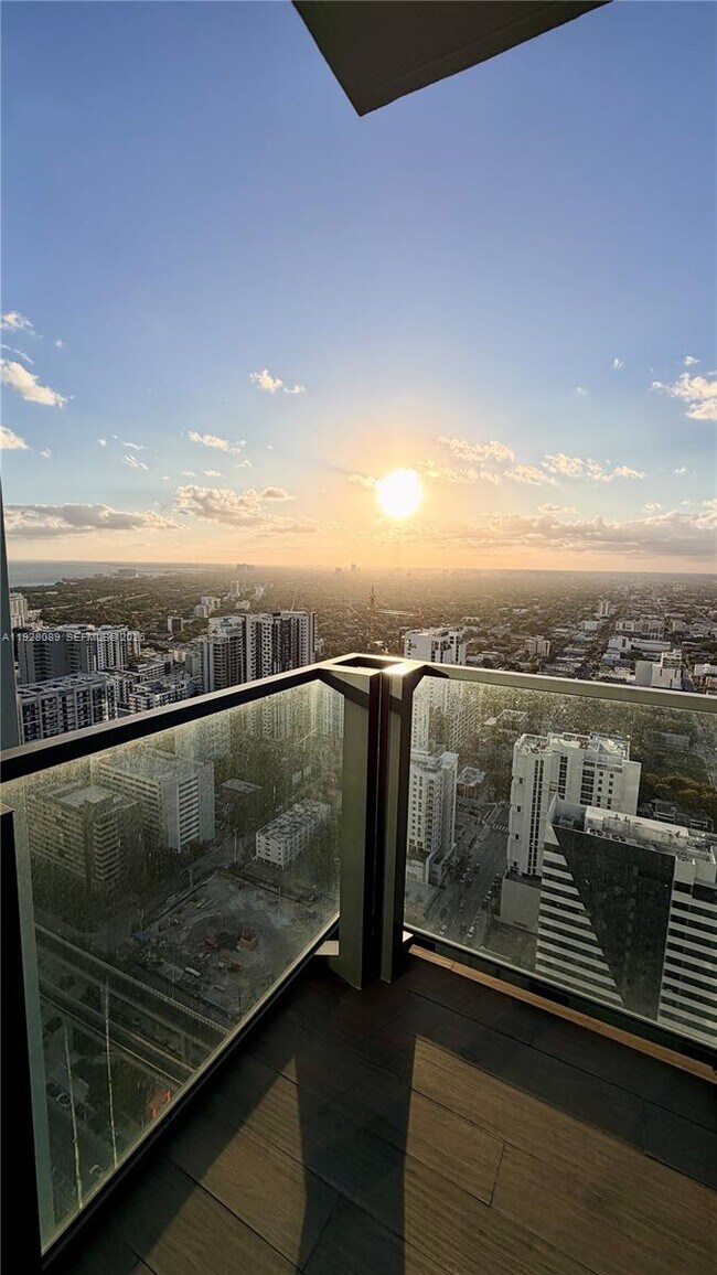 Building Photo - 88 SW 7th St