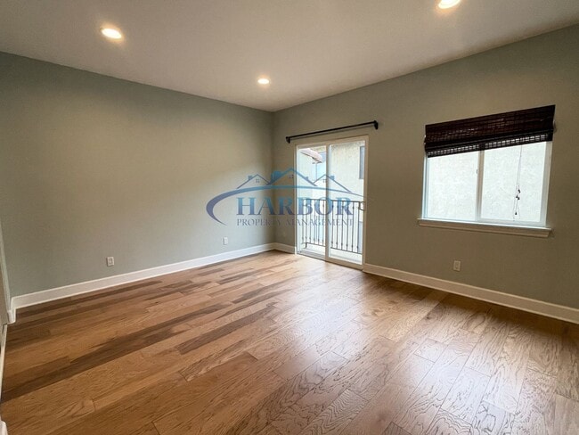 Building Photo - 2912 Baywater Ave