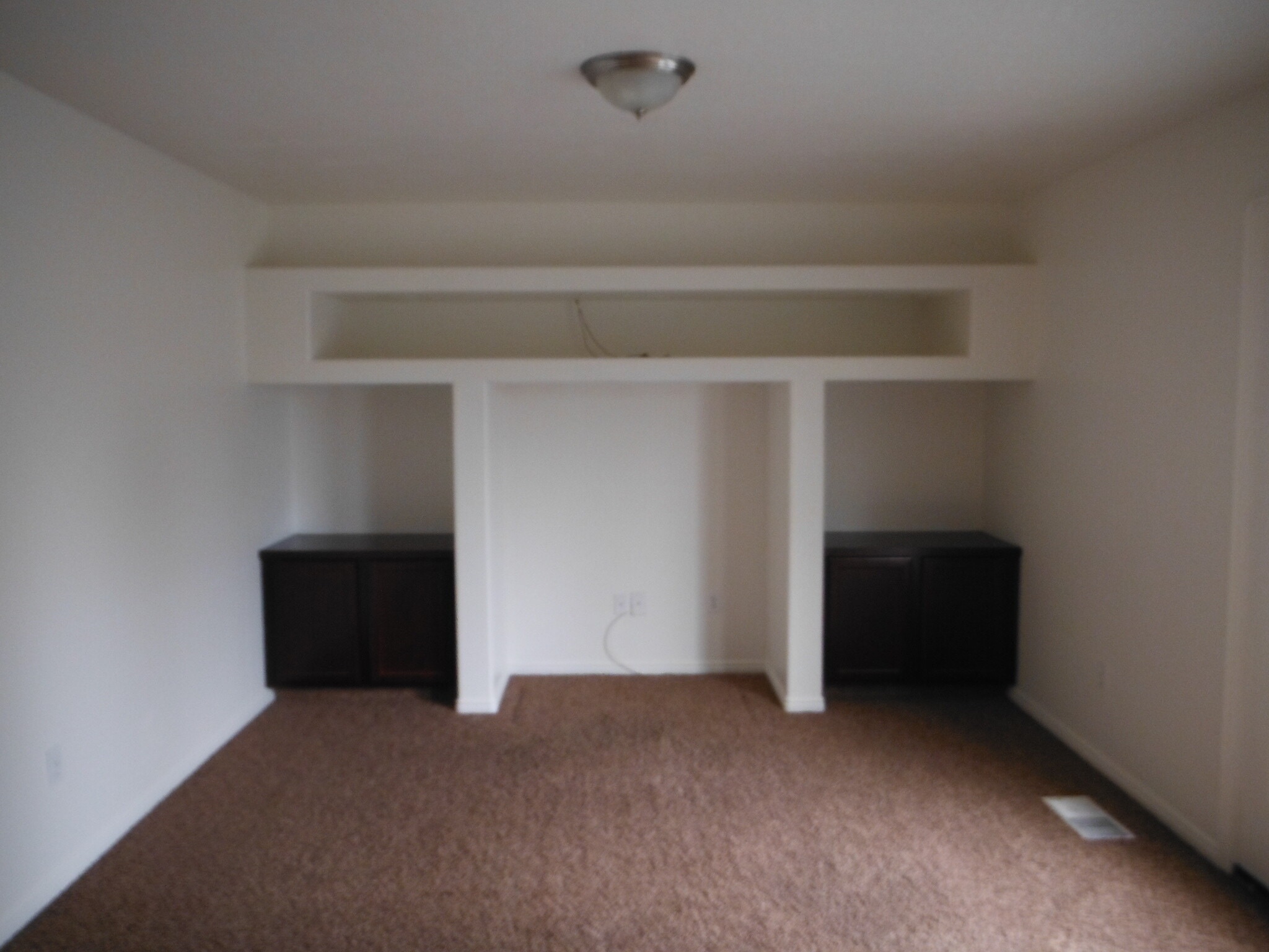 Building Photo - 458 W 1600 N