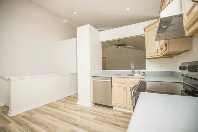 Building Photo - 106 Oohleeno Way
