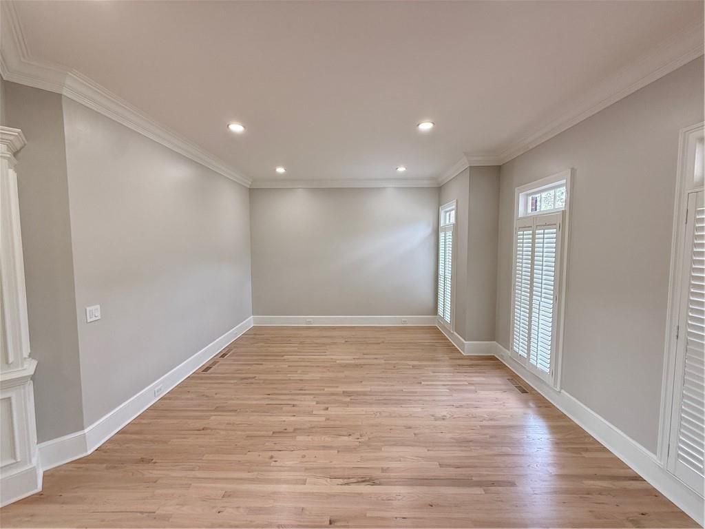 Building Photo - 1660 Briergate Dr