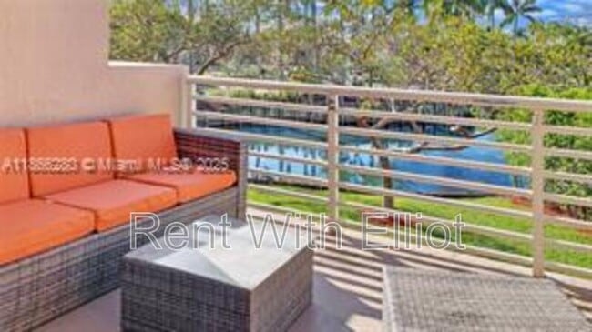 Building Photo - 2731 Ocean Club Blvd