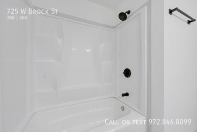 Building Photo - 725 W Brock St