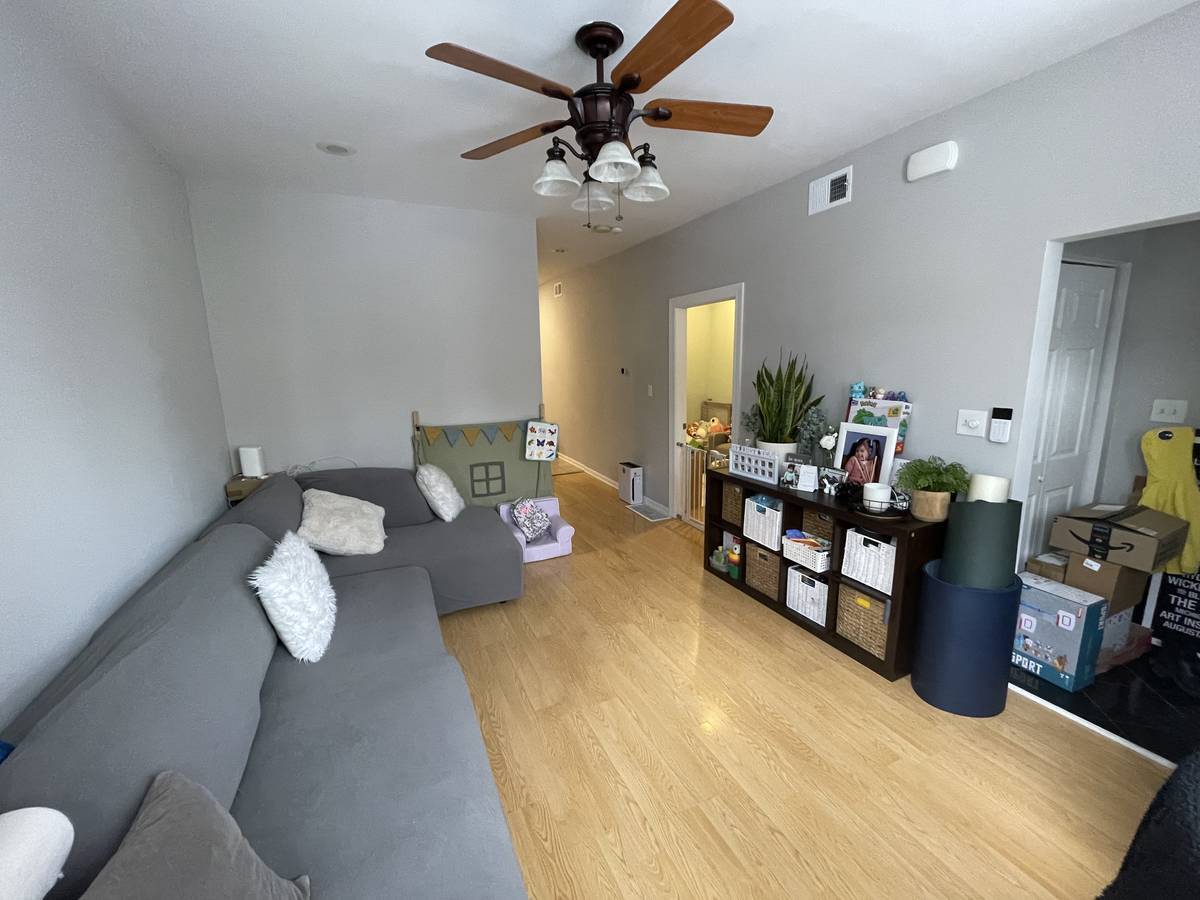 Building Photo - 2734 N Lawndale Ave