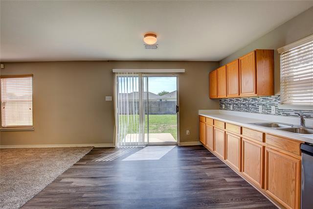 Building Photo - 1057 Castle Top Dr